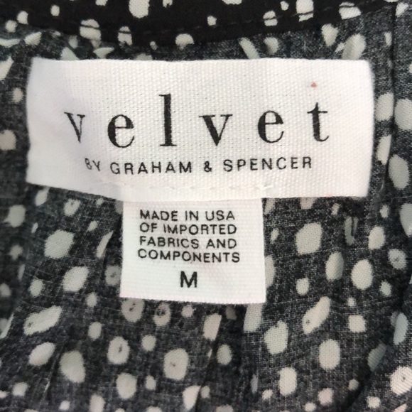 Black and White Printed Blouse - Picture 3 of 4